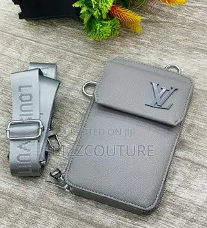Original LOUIS VUITTON Crossbody Bags Available in Store
