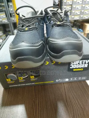 Cardia Jogger Safety Shoes