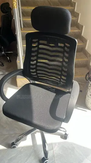 Office Chair Black Color With Head Rest
