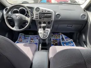 Pontiac Vibe 2003 Silver