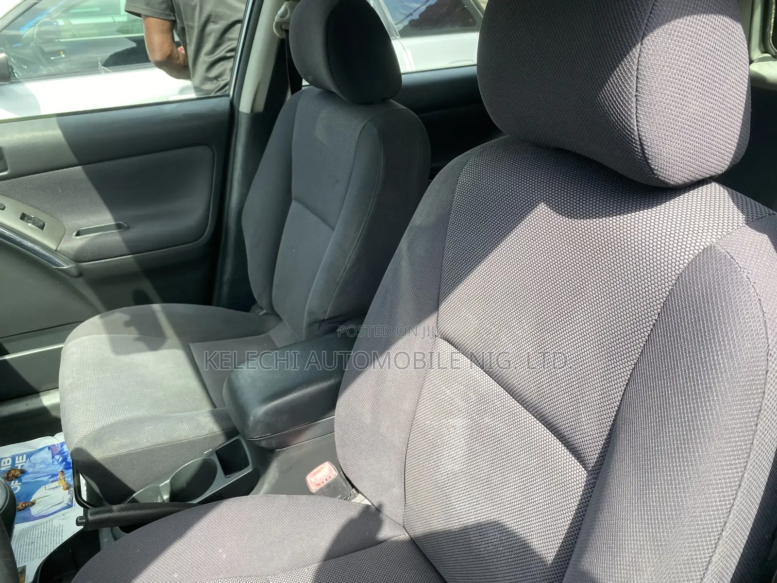 Pontiac Vibe 2003 Silver
