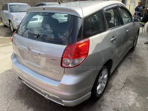Toyota Matrix 2003 Silver