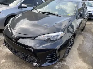 Toyota Corolla 2017 Black