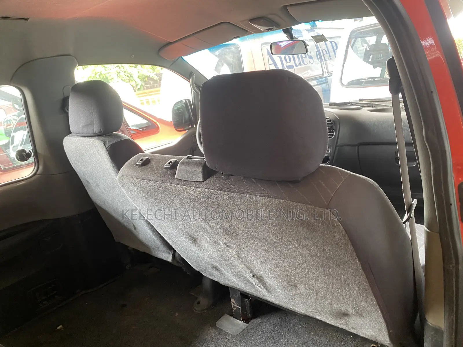 Hyundai H1 2003 Orange