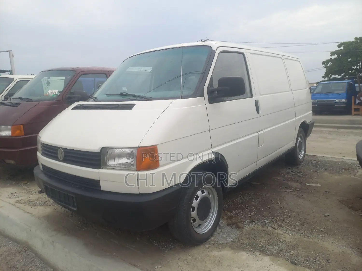 Volkswagen Transporter 2005 Yellow