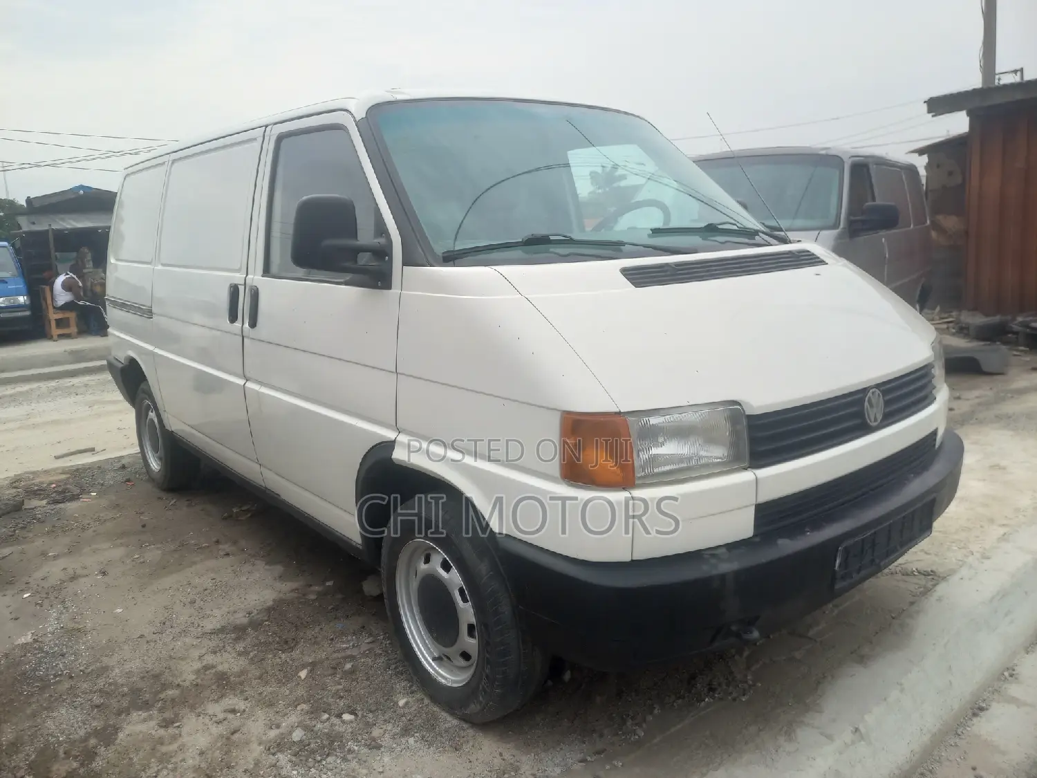 Volkswagen Transporter 2005 Yellow
