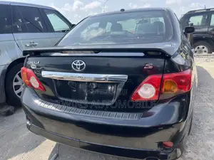 Toyota Corolla S 4dr Sedan (1.8L 4cyl 4A) 2010 Black