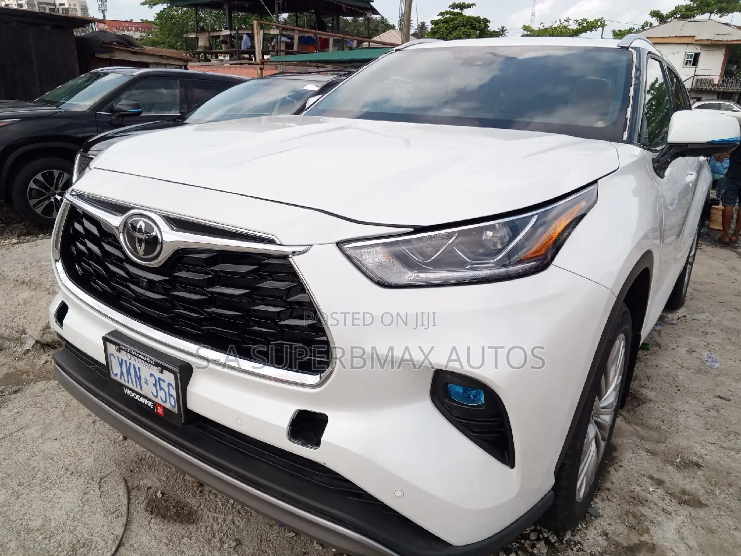 Toyota Highlander Platinum AWD 2023 White