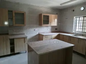 4bdrm Townhouse / Terrace in Guzape District for rent