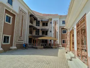 3bdrm Block of Flats in Guzape District for rent