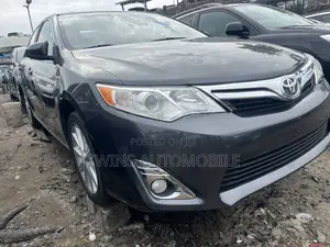 Toyota Camry 2012 Gray