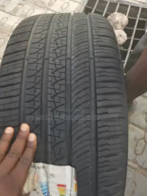 G Wagon 2023 Rim and Tyre 23 Rim