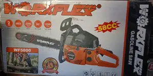 Gasoline Chain Saw 20"