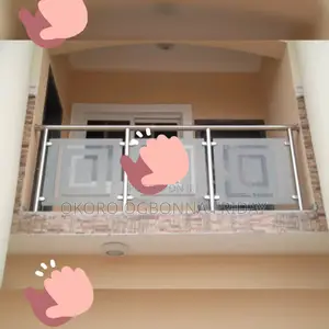 Photo - Balcony White Glass