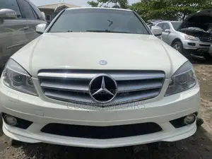 Mercedes-Benz C350 2010 White