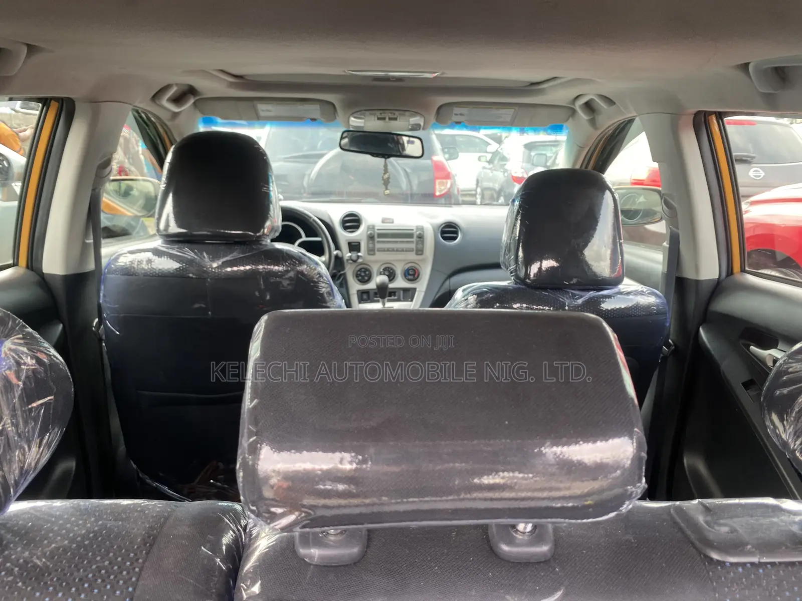 Toyota Matrix 2010 Gold