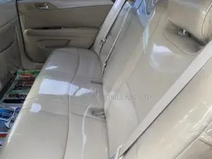 Toyota Avalon 2006 Gold