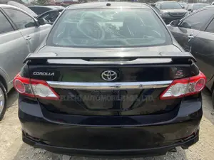 Toyota Corolla 2012 Black