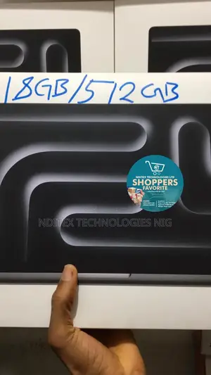 New Apple MacBook Pro 2023 M3 Pro 14-Inch 18GB Apple M3 SSD 512GB