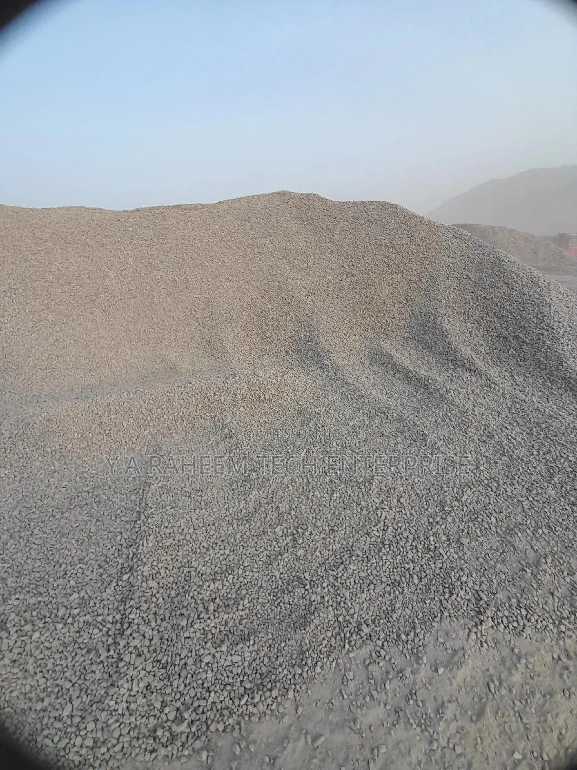 Granite,Gravel,Stdust Laterite. Direct From Chinese Quarry.