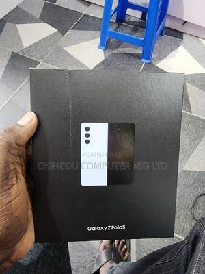 New Samsung Galaxy Fold 5G 512 GB Blue
