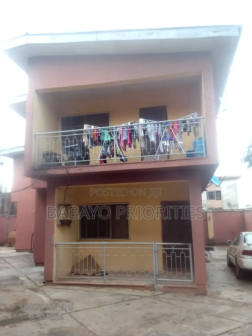 18bdrm Block of Flats in Egbeda for sale