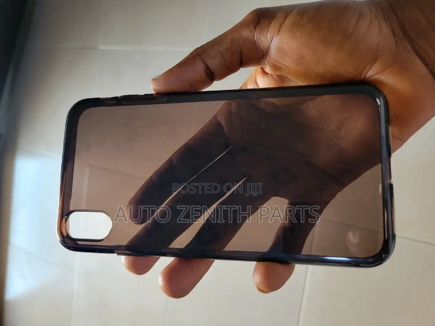 iPhone XS MAX Insignia Hard Shell Case