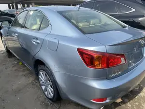 Lexus IS 250 2009 Blue