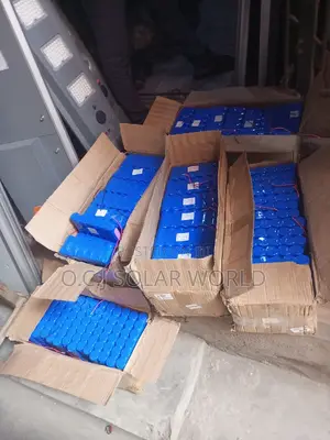 6 in One Solar Street Lights Battery