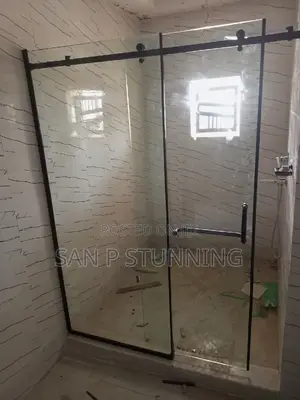 Creative Shower Cubicle Design
