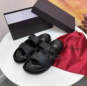 BEST Quality VALENTINO Luxury Palm/Flipflop_black/Brown
