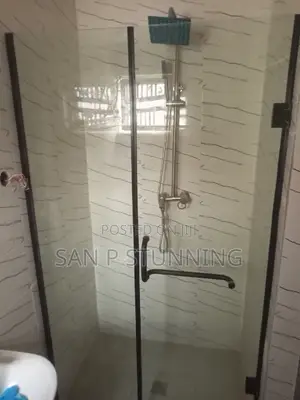High Quality Hinge Shower Cubicle