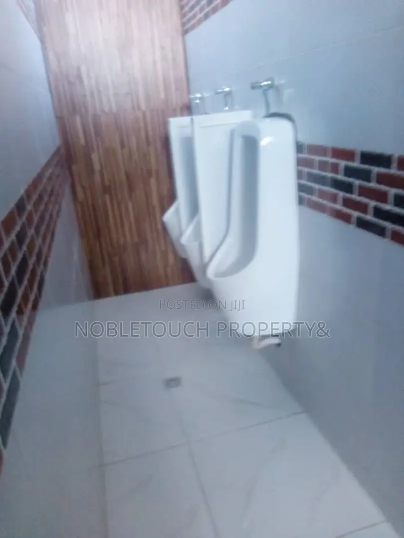 72rooms Functioning 5star Hotel in Lekki
