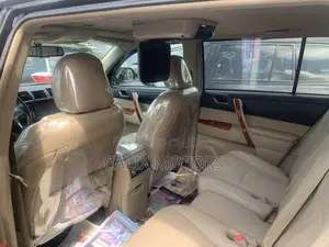 Toyota Highlander 2011 Black