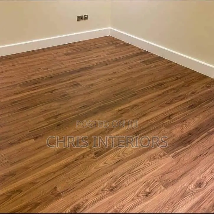 Vynil Laminated Wooden Floor Tiles