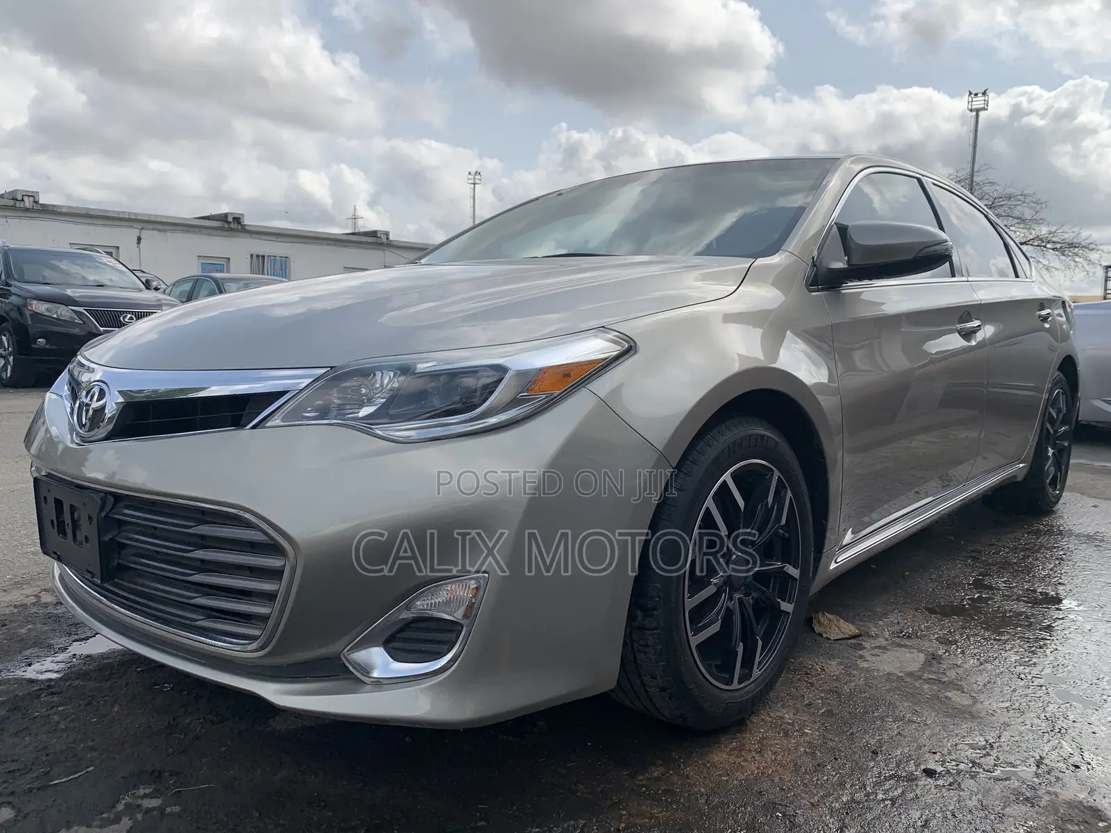 Toyota Avalon 2016 Gold
