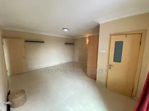 2bdrm Apartment in Lekki Phase One for rent