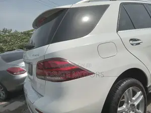 Mercedes-Benz M Class 2015 White