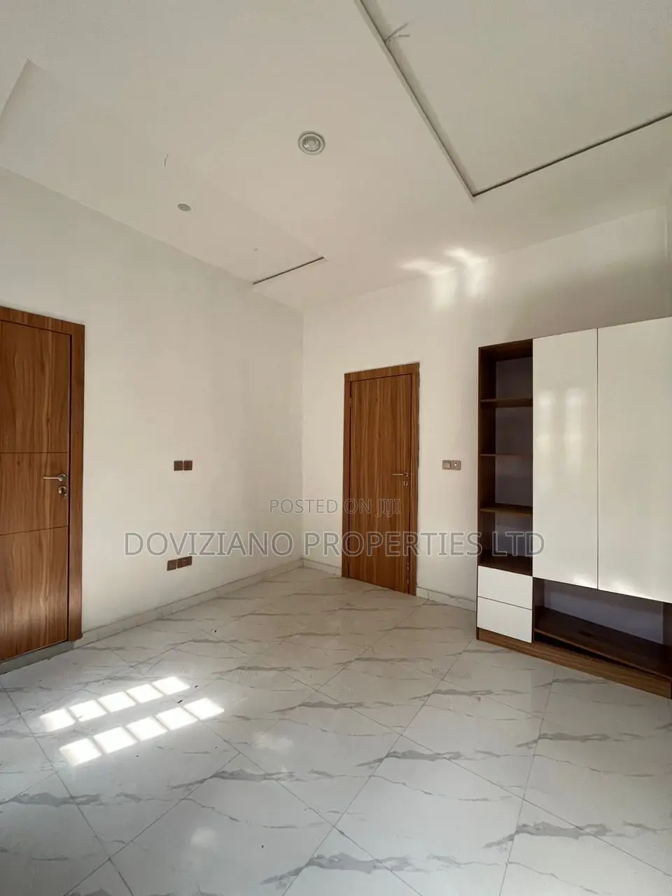 5bdrm Duplex in Ajah for sale