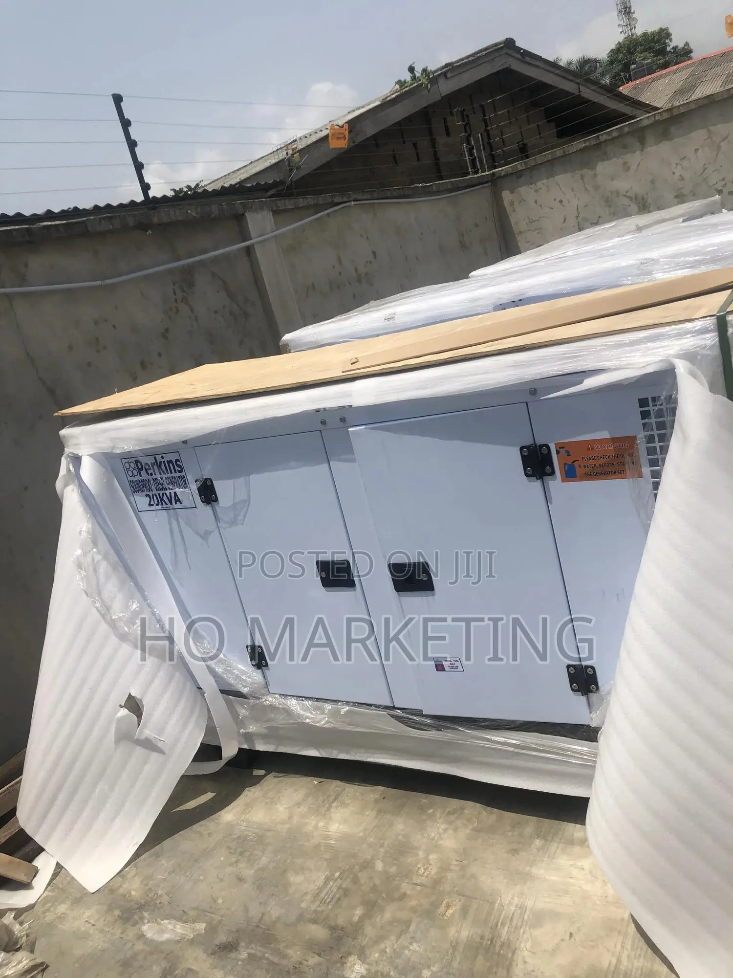 Diesel Sound Proof Generator Perkins 20kva