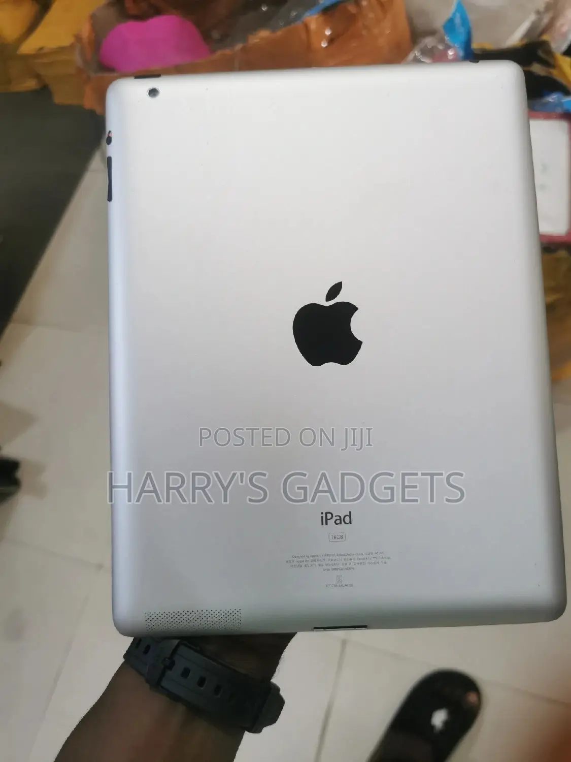 Apple iPad 2 Wi-Fi 16 GB Gray