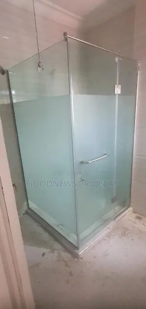 Frosted Cubicle Glass With Hinge Door