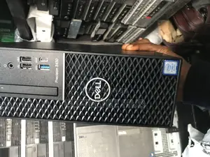 Desktop Computer Dell 8GB Intel Core I7 SSD 256GB
