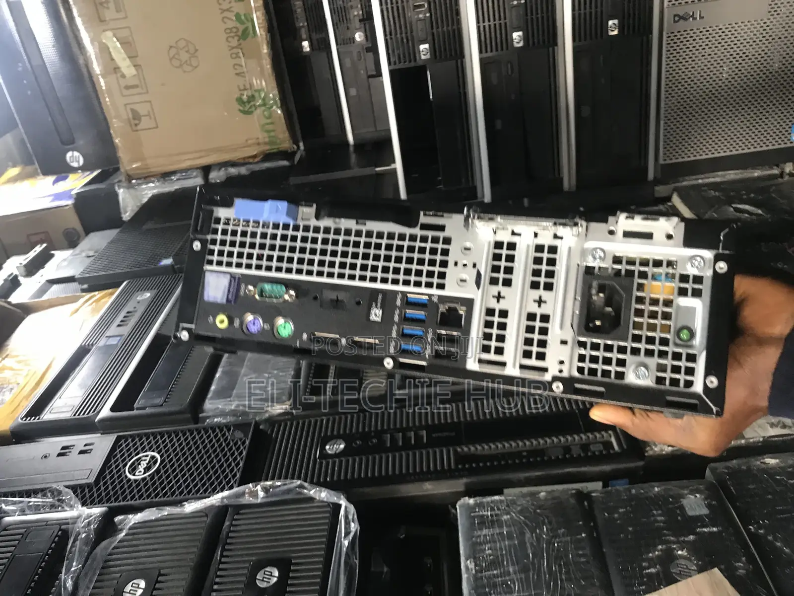Desktop Computer Dell 8GB Intel Core I7 SSD 256GB