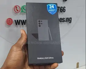 New Samsung Galaxy S24 Ultra 256 GB