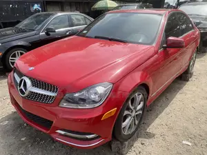 Mercedes-Benz C300 2010 Black
