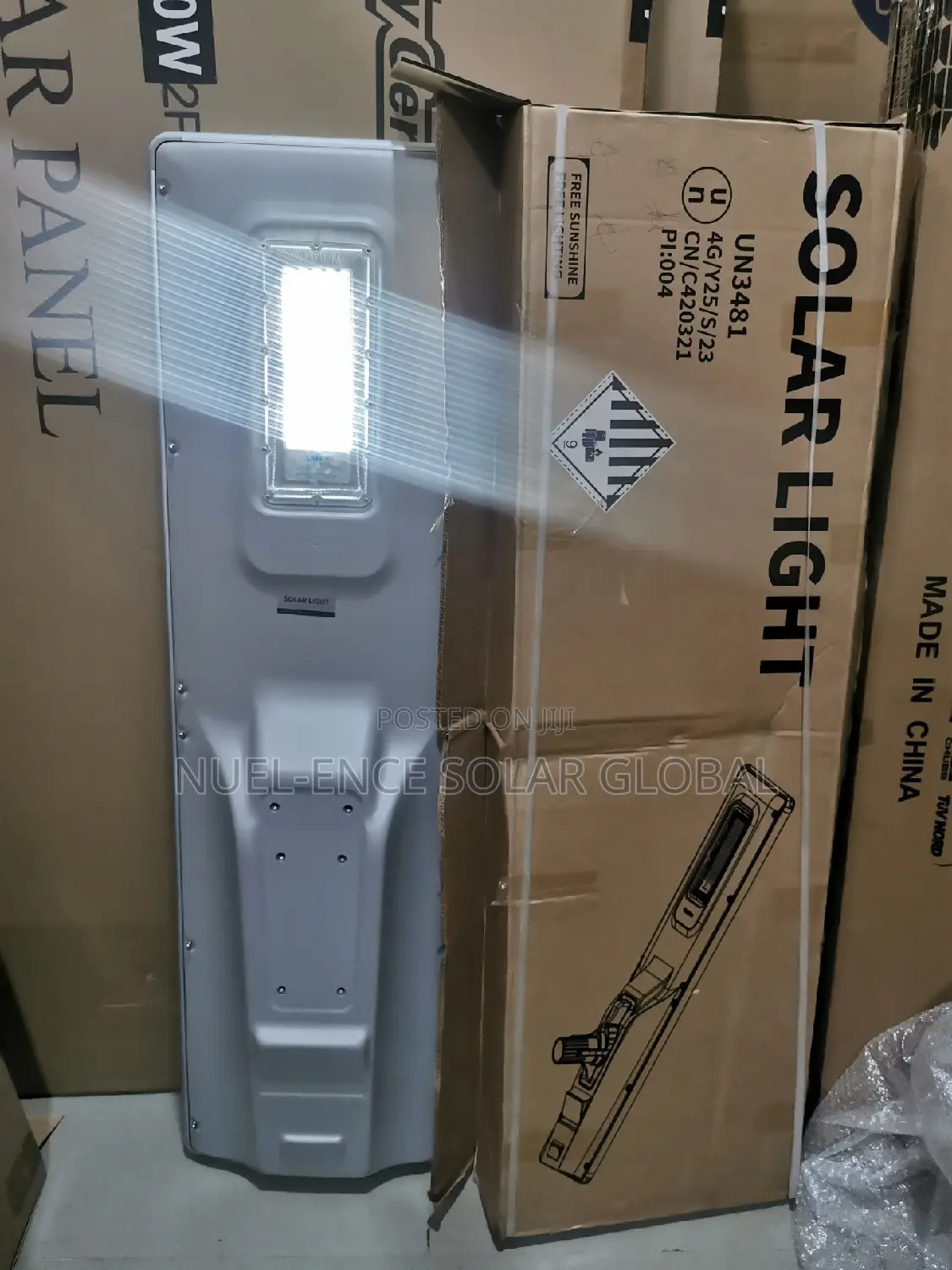 100w Bluecarbon Solar Street Light