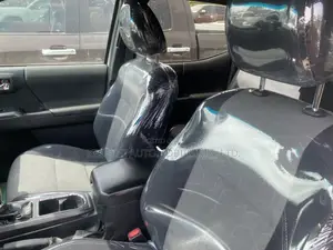 Toyota Tacoma 2020 White
