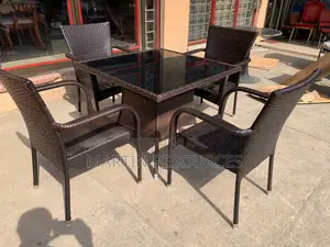 Restaurant Chairs With Table