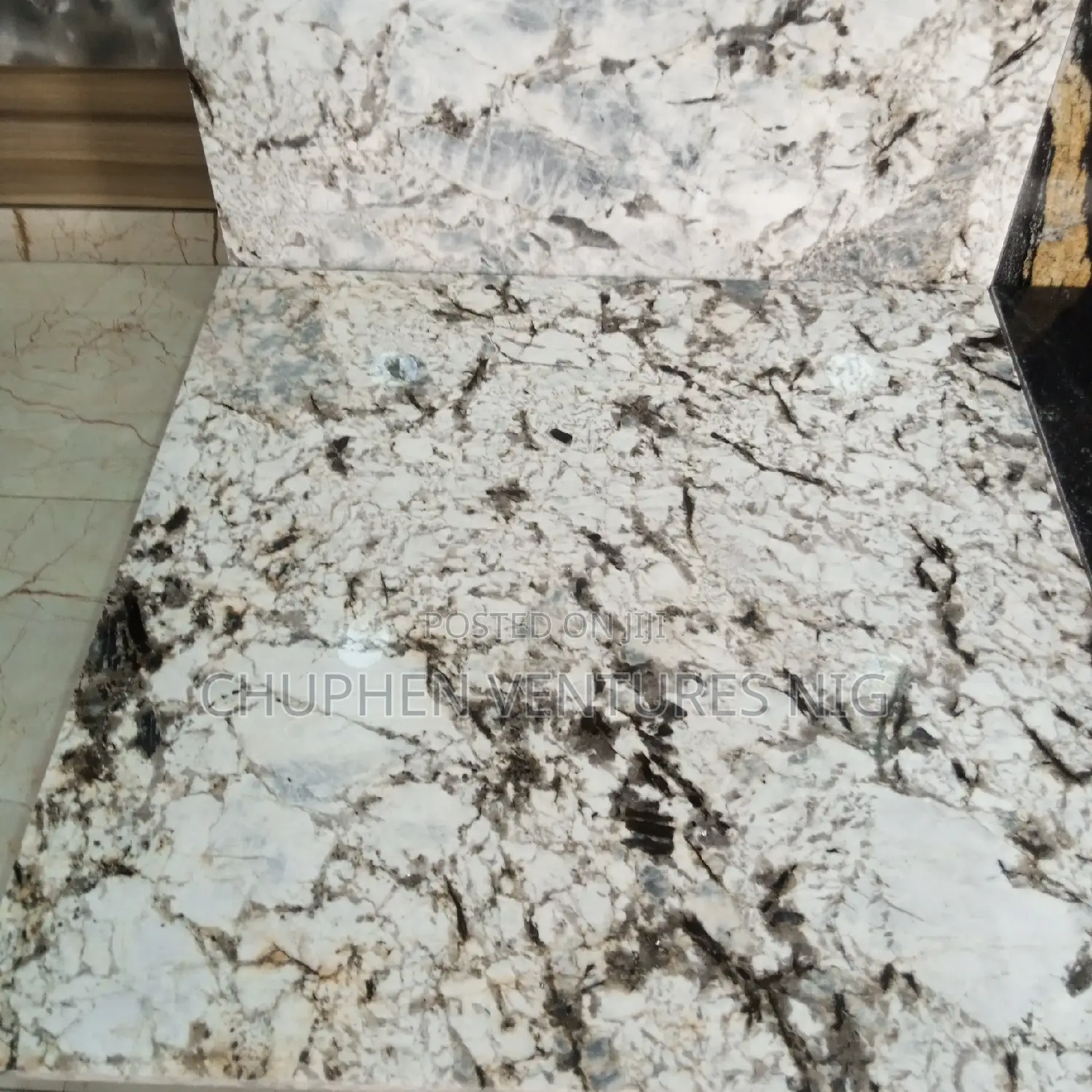 Granite Tiles 90*90 Alaska White